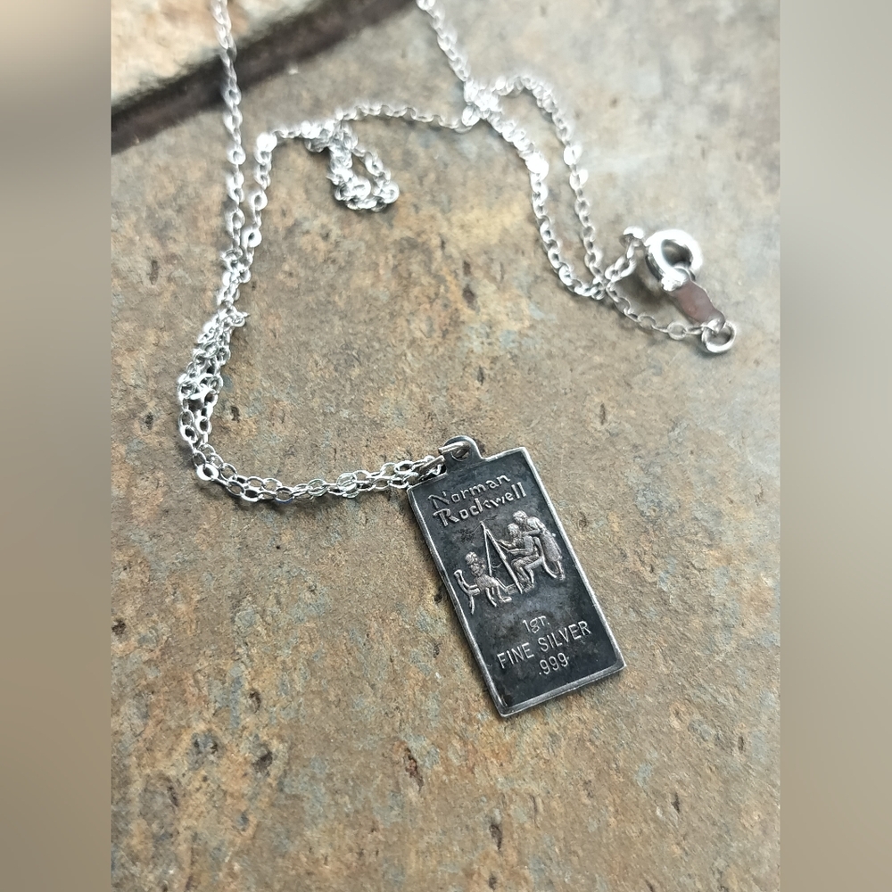 Norman Rockwall VINTAGE ORIGINAL Ag 1gram .999 SILVER PENDANT & Necklace